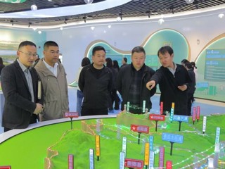 以奋进之姿 展青春底色 ——海南州聚焦“三学三树”开展年轻干部实地研学活动