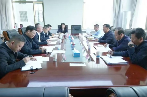 吕刚先后与工行青海省分行、青海银行主要负责同志座谈交流