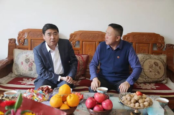 熊元来走访慰问退休老同志