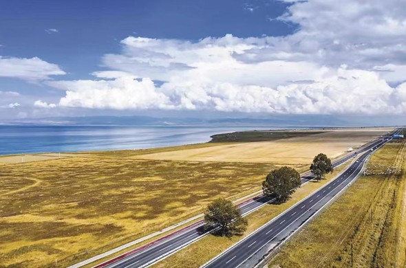青海湖1号公路遇见高原最美自驾风景线