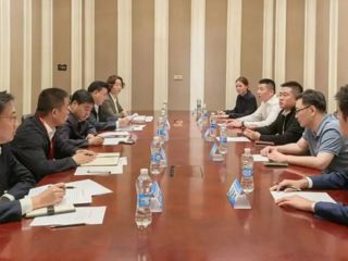 熊元来 当周会见济南文达电子公司负责人