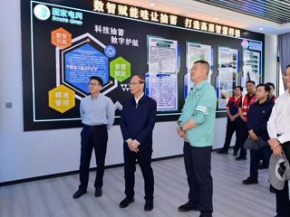 吴晓军：持续壮大区域特色优势产业 多措并举实现各族群众增收致富