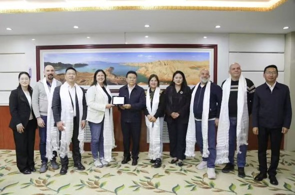 意大利经贸代表团来海南州考察交流